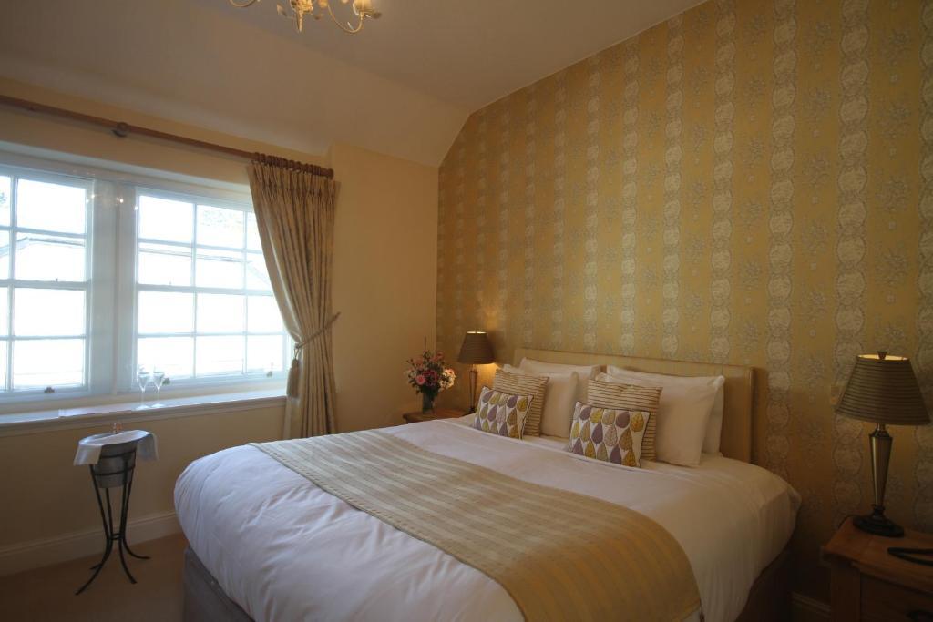 Three Salmons Hotel Usk Bilik gambar